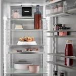 liebherr-CFRS22_Height-adjustable inner door shelves