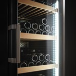 liebherr-CFSW23_Presentation lighting (glass door)