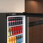 liebherr-BMCO21_Self-closing door