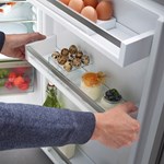 liebherr-CFSTT24_Flexible door racks adjustment