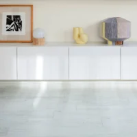 Chestnut White V4 -4